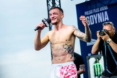 Oficjalna ceremonia ważenia przed galą KSW 120 w Gdyni