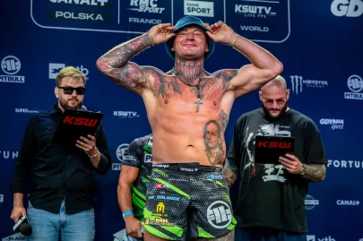 Oficjalna ceremonia ważenia przed galą KSW 120 w Gdyni