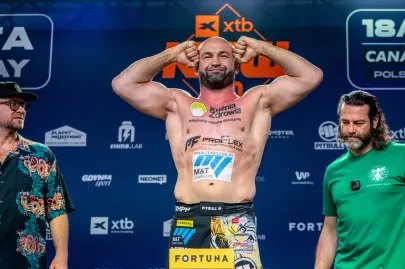 Oficjalna ceremonia ważenia przed galą KSW 120 w Gdyni