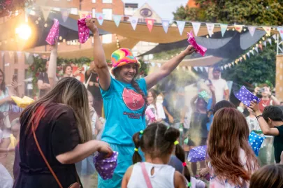 Przystanek Przygoda z AmberSky - Festiwal Kolorów HOLI