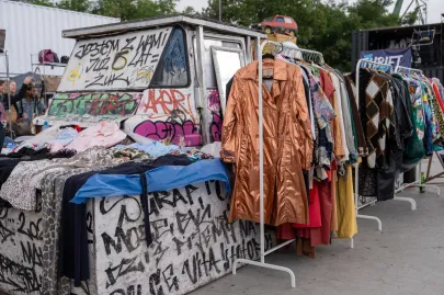 Thrift up w scrapYard