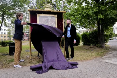 Gablota na wysokości, instalacja