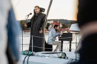 Piano i opera na wodzie