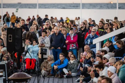 Piano i opera na wodzie