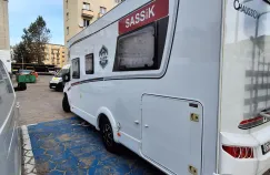 Gdynia, ul. Żwirki i Wigury - parking przy Pogotowiu i przychodni.
