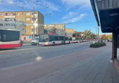 W siąść do autobusu byle jakiego