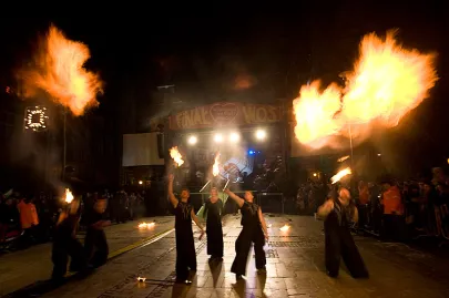Pokazy firedance