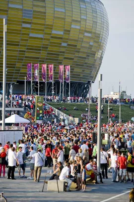 w drodze na stadion