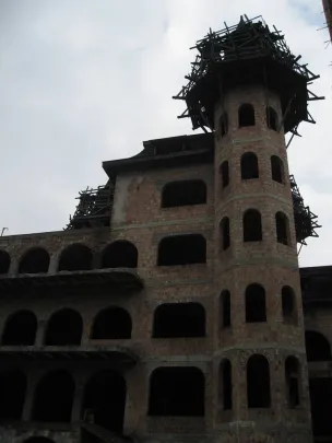 Zamek w Łapalicach