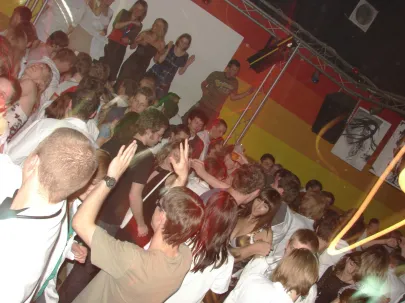 White Fartuch Party