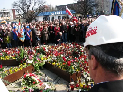 po  katastrofie samolotu 10.04.2010r.