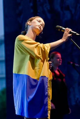 Monika Brodka na sopockim molo
