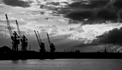 ciemne chmury nad Westerplatte
