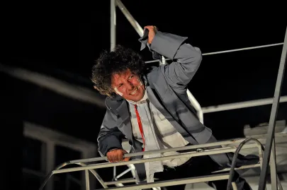 Miejski Teatr Miniatura "Thermidor roku 143"