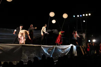Teatr Ósmego Dnia "Arka" (Polska/Poznań) - ul. "Nowa Chmielna" 