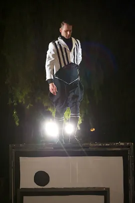 Teatr Fuzja "Dywidenda"