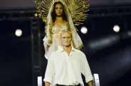 28.07.2012 spektakl w reżyserii Roberta Florczaka zainaugurował działalność Opery Leśnej po blisko dwuletnim remoncie