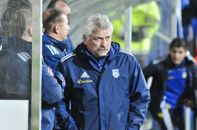 Trener Arki Gdynia Petr Nemec