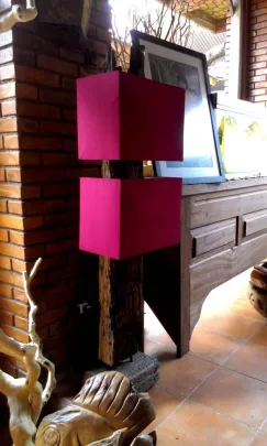 lampa stojaca wysoka