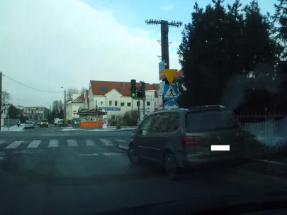 nie ma miejsc parkingowych Przymorze Małe