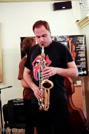 Michał Ciesielski &#8211; saksofon

