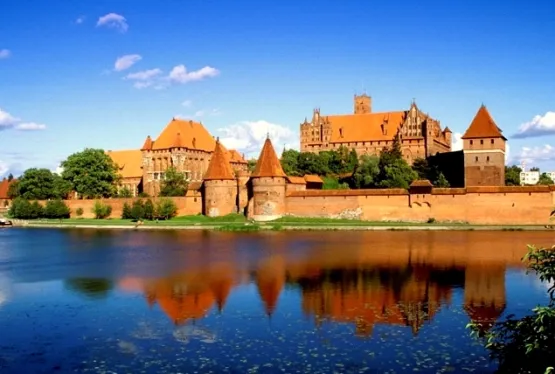 Malbork, największy ceglany zamek w Europie