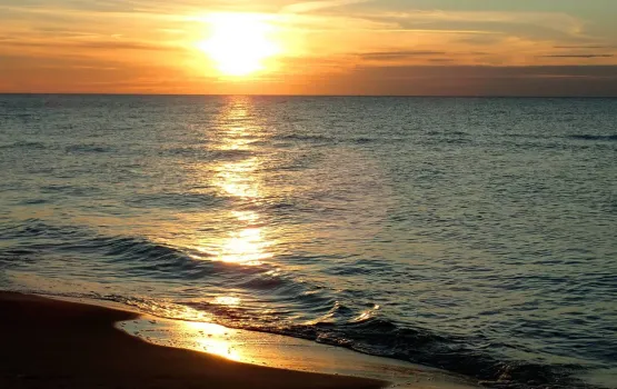 2,5 godziny wiosłowania i idealny czas na naukę pływania, bądź rodzinną sielankę. A na koniec wypoczynek na plaży i cudowny zachód słońca nad Bałtykiem !