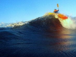 Surfing kajakowy