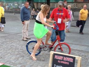 Pijany rower na Długim Targu w Gdańsku