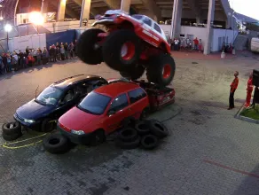 Pierwszy polski monster truck w akcji