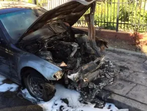 Spalone pojazdy na ul. Śniadeckich w Gdańsku