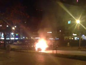 Płonie samochód na ul. Rajskiej