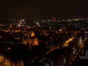 Przelot nad Gdańskiem nocą