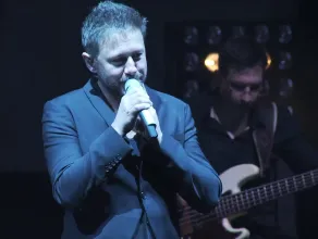 Andrzej Piaseczny zaśpiewał w Teatrze Muzycznym