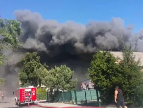 Pożar w hali produkcyjnej w Borkowie