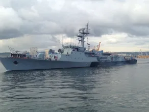 Wypłynięcie korwety ORP Kaszub z Portu Wojennego w Gdyni
