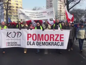 Manifestacja KOD na ulicach Gdańska