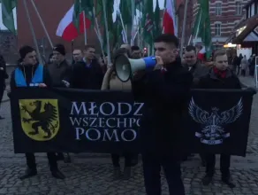 Początek marszu Młodzieży Wszechpolskiej