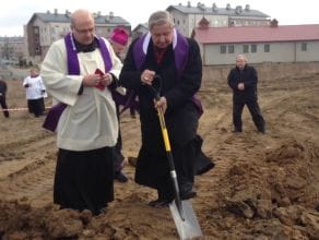 Rozpoczęcie budowy kościoła pw. św. Jana Pawła II na Lostowicach