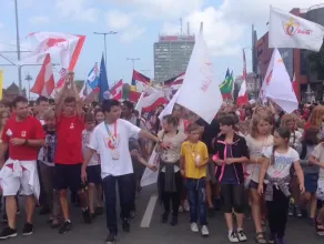 Rzeka młodzieży z całego świata na ulicach Gdańska