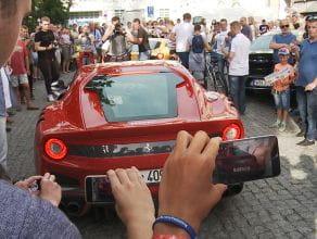 Ponad 30 Ferrari przyjechało do Sopotu