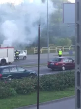 Pali się auto na Słowackiego