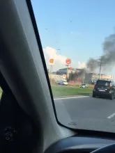 Pożar auta koło Burger Kinga na Armii Krajowej