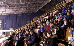 Brak historycznej nazwy "Stoczniowiec" w drużynie hokejowej