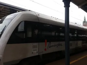 Pierwszy w historii odjazd pociągu z Gdańska Głównego do Kościerzyny 