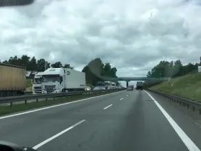Korek na obwodnicy po awarii ciężarówki
