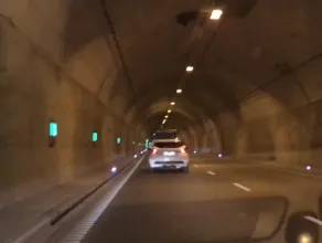 Korek w tunelu pod martwą Wisłą 