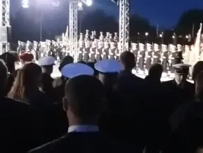 Salwa honorowa na Westerplatte