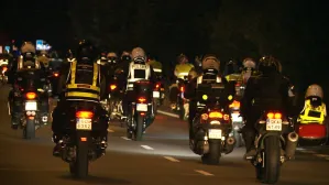 Nocna parada motocyklistów w Gdańsku