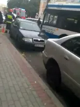 Zderzenie trolejbusu z samochodem osobowym na ul. Warszawskiej w Gdyni